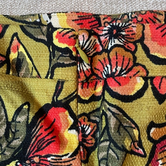 Ann Taylor LOFT Vintage 90's Floral Barkcloth Zip Back Kick Pleat Pencil Skirt - Picture 5 of 10